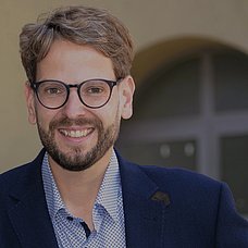  Uli  Baege