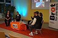 Podiumsdiskussion zu globaler Ernährungssouveränität
